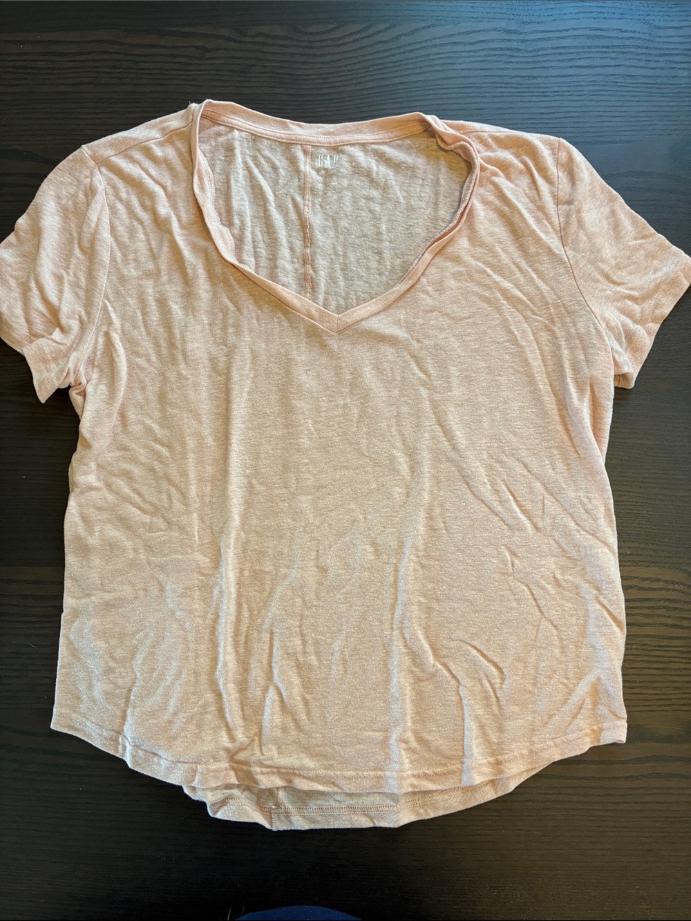 GAP Women's Light Pink/Peach  V-Neck Short Sleeve Tee